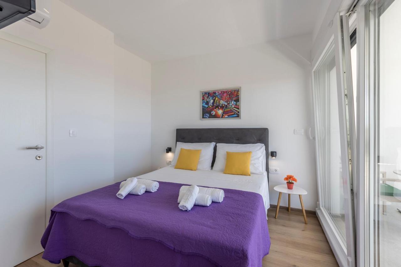 Luxury Villa La Nonna Ana - Heated Pool, Sea View, Near Split Kaštela Εξωτερικό φωτογραφία