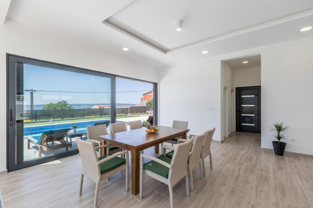 Luxury Villa La Nonna Ana - Heated Pool, Sea View, Near Split Kaštela Εξωτερικό φωτογραφία