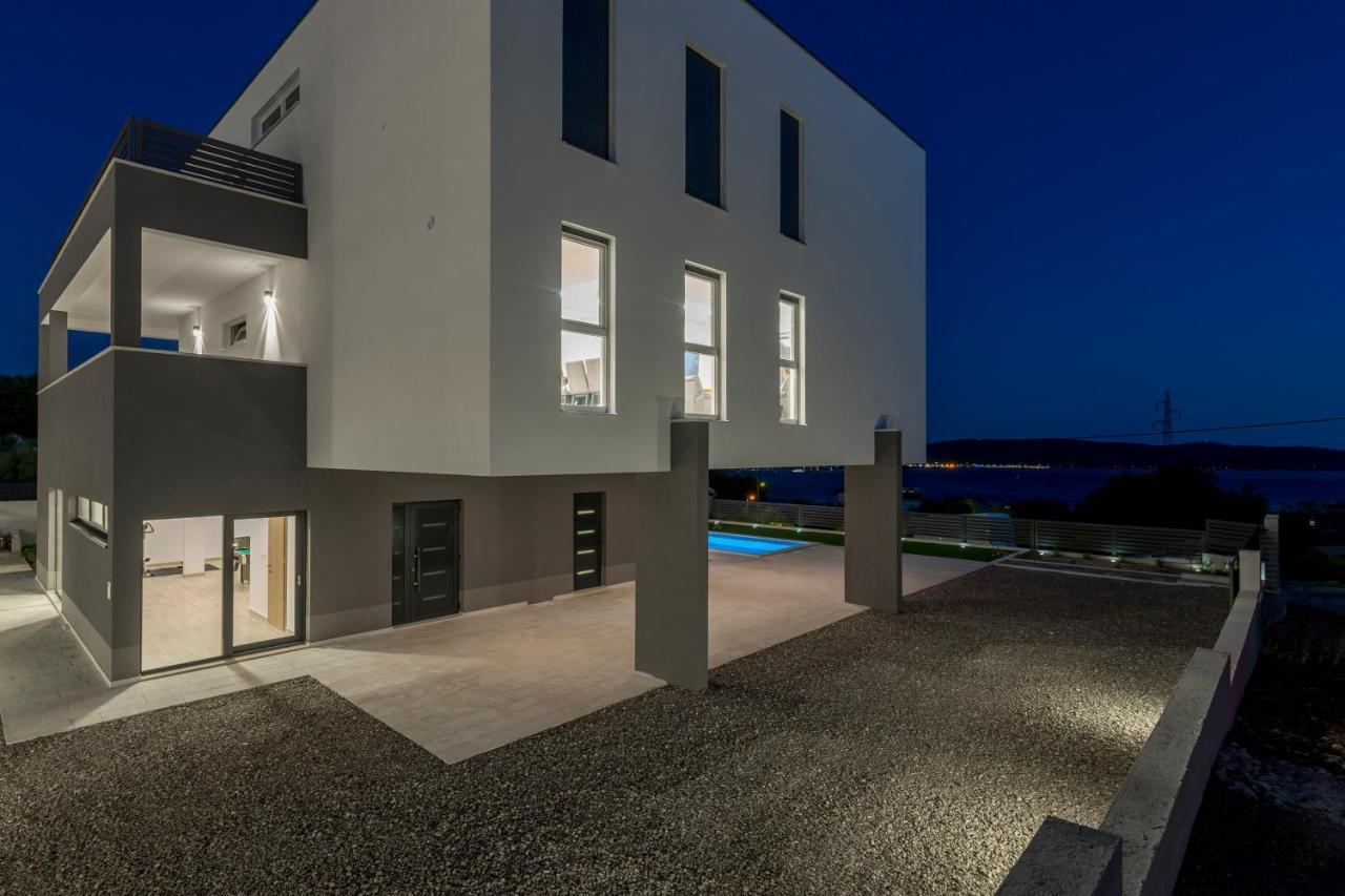 Luxury Villa La Nonna Ana - Heated Pool, Sea View, Near Split Kaštela Εξωτερικό φωτογραφία