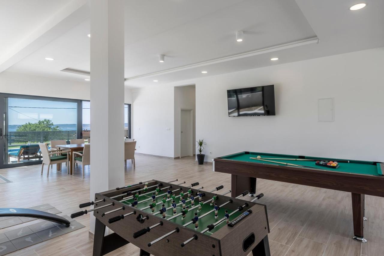 Luxury Villa La Nonna Ana - Heated Pool, Sea View, Near Split Kaštela Εξωτερικό φωτογραφία