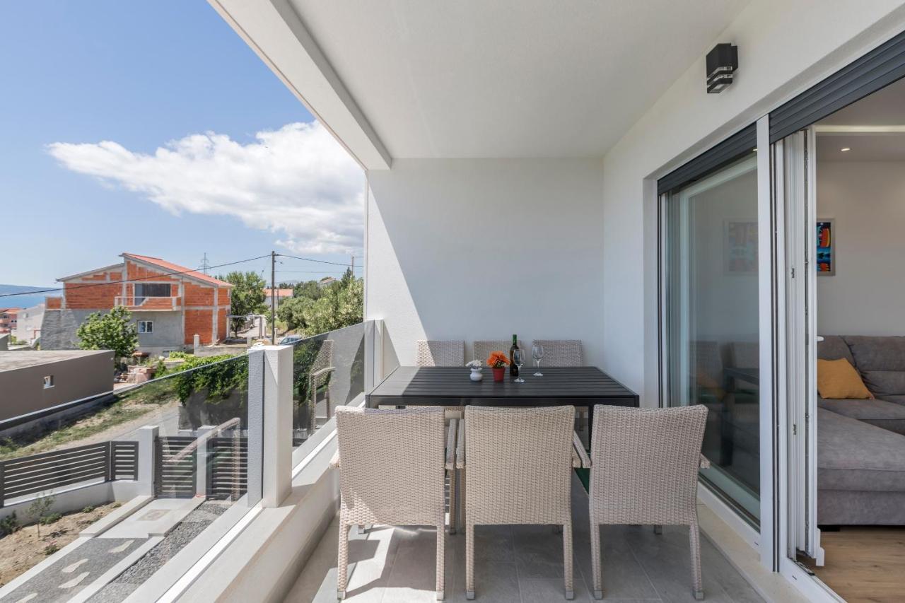 Luxury Villa La Nonna Ana - Heated Pool, Sea View, Near Split Kaštela Εξωτερικό φωτογραφία