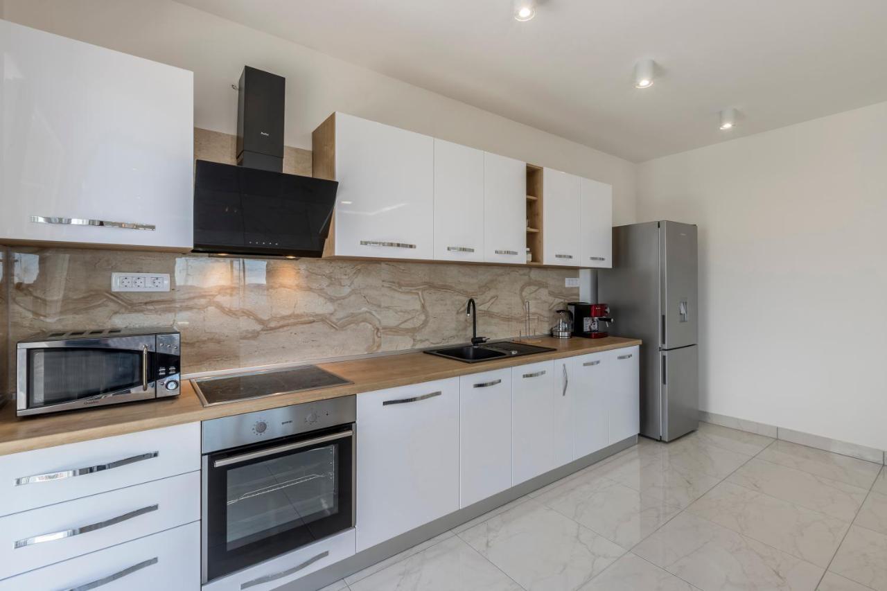 Luxury Villa La Nonna Ana - Heated Pool, Sea View, Near Split Kaštela Εξωτερικό φωτογραφία