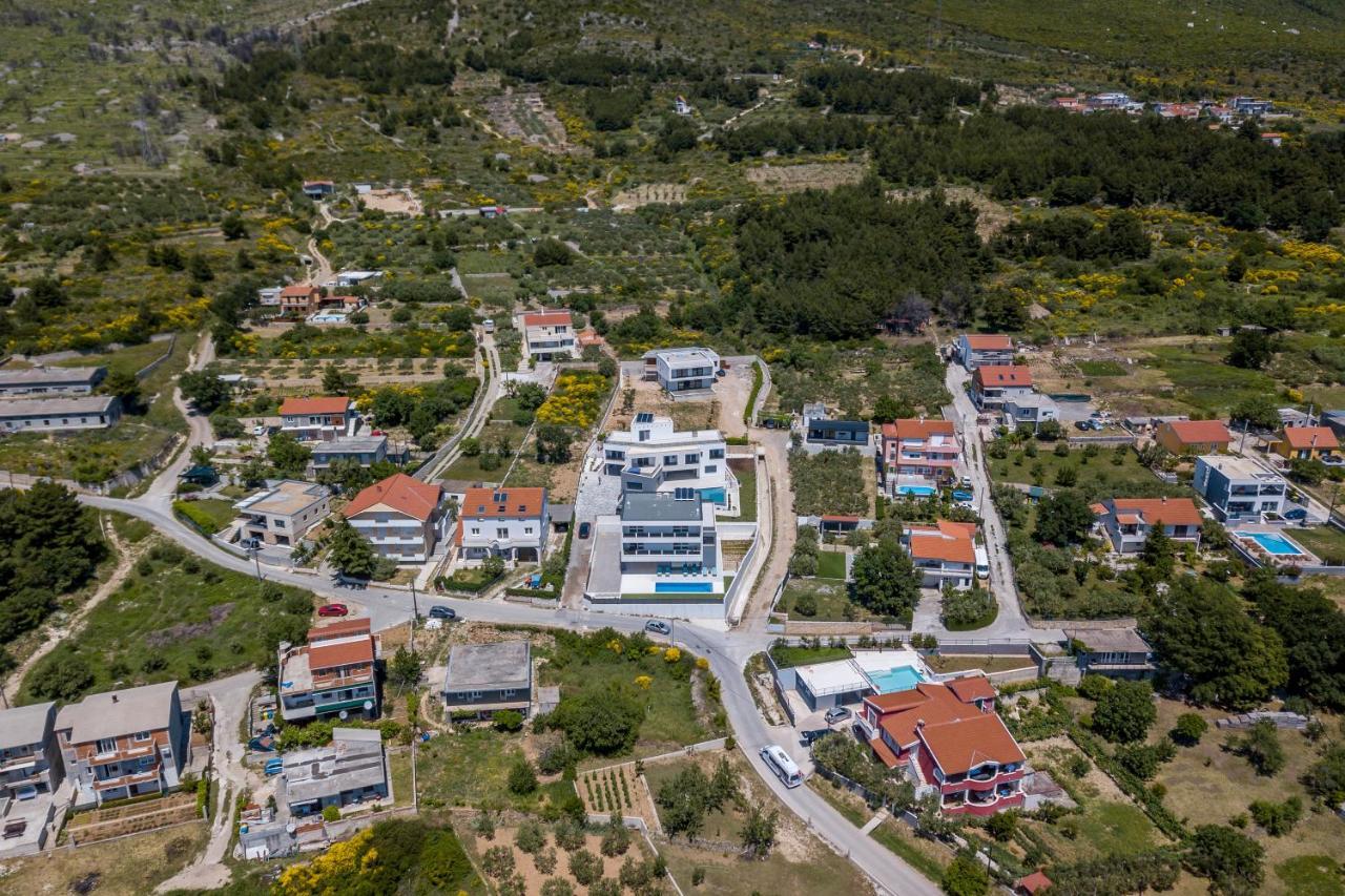 Luxury Villa La Nonna Ana - Heated Pool, Sea View, Near Split Kaštela Εξωτερικό φωτογραφία